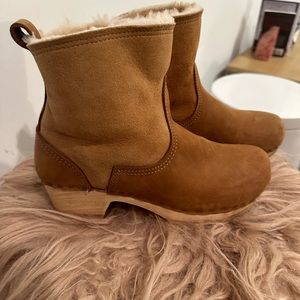 No. 6 clog boots mid heel honey size 39